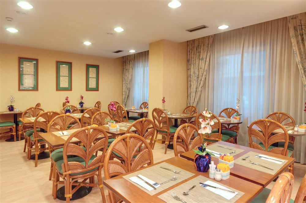 Hotel Elche Centro , Affiliated By Melia Ресторан фото